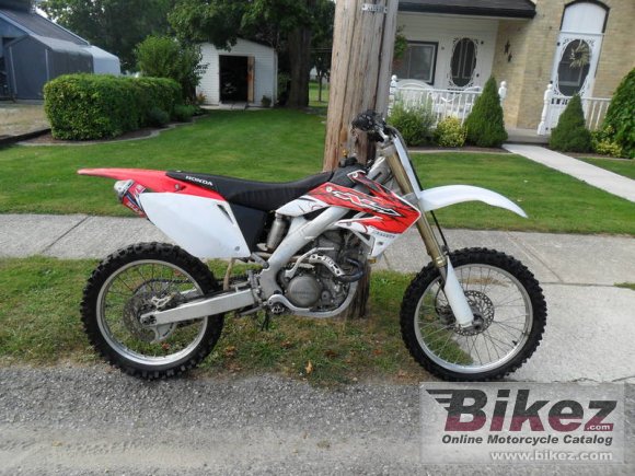 2005 Honda CRF 250 R photo
